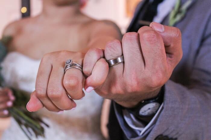 6 reasons why matching couples jewelry is a great gift